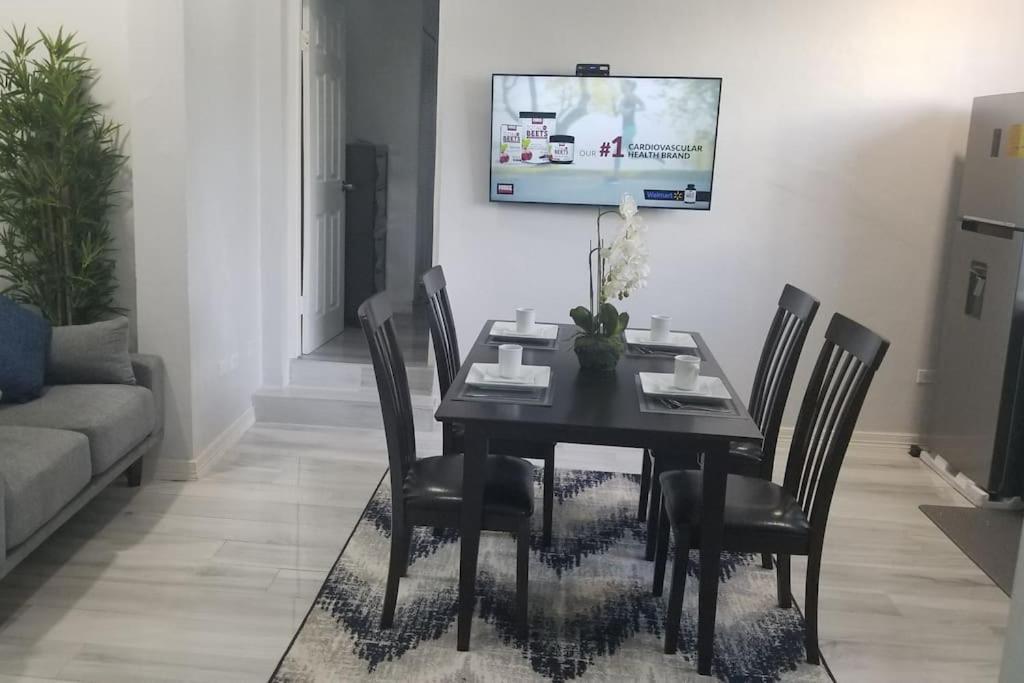 Ridgeview Suite 4 Кингстон Экстерьер фото